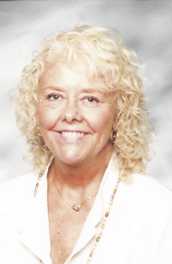 Elizabeth “Beth” Elaine Richards